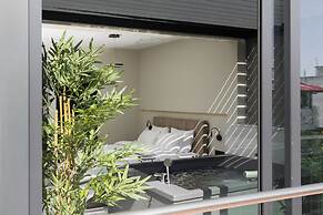Ophelia Suites by halu!