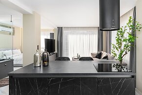 Ophelia Suites by halu!