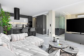 Ophelia Suites by halu!