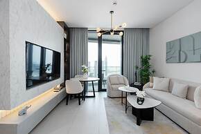 Beachfront 1BR Jumeirah Gate Tower 1
