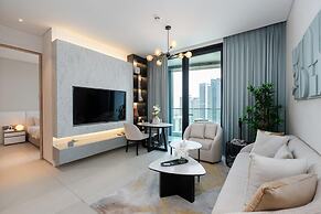 Beachfront 1BR Jumeirah Gate Tower 1