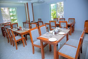 HOTEL ROLAX