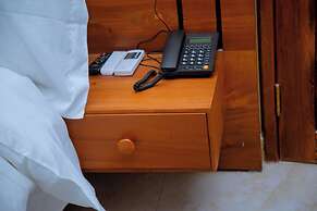 HOTEL ROLAX