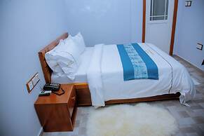 HOTEL ROLAX