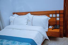 HOTEL ROLAX