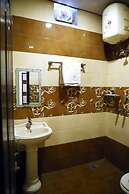 Hotel Holy City