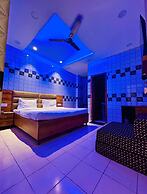 Hotel Holy City