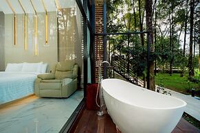 High Tree Resort Co.,Ltd.