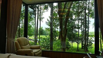 High Tree Resort Co.,Ltd.