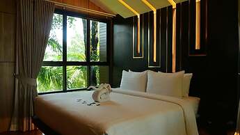 High Tree Resort Co.,Ltd.