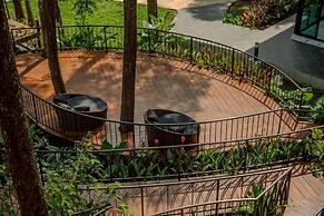 High Tree Resort Co.,Ltd.