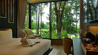 High Tree Resort Co.,Ltd.