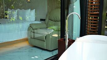 High Tree Resort Co.,Ltd.