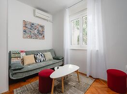 Pretty Apartment Near Golf Course