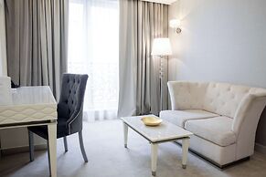 Tresor Le Palais Timisoara, Curio Collection By Hilton