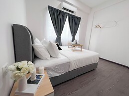 MH Maison by Manhattan Group