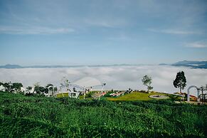 Cloud9 & Cloud View Glamping