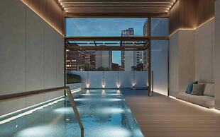 Skyline Luxe Panoramic Suites & towers Toronto