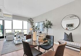 Skyline Luxe Panoramic Suites & towers Toronto