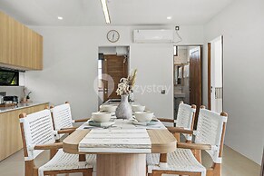 Pranama Villa by Kozystay - Canggu