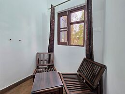 Dhauladhar Inn