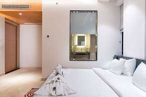 Krishna's Courtyard - Hotel & Convention
