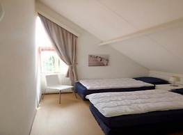 Pleasant Holiday Home With Garden