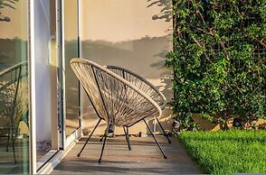 Golden Glow Villa Green Coast