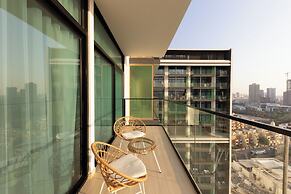 Cozy 1BR in Binghatti Emerald