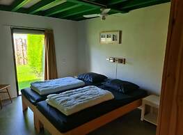 Lovely Bungalow With Garden