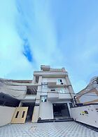 Elegance Suites