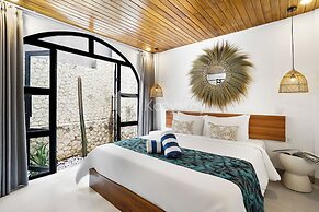 Kalika Villa by Kozystay - Uluwatu