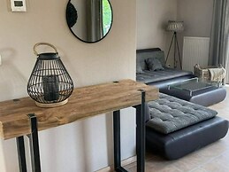 Lovely Bungalow With Garden
