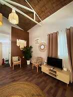 Manawari Beach Resort