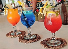 Manawari Beach Resort