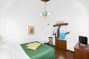 Estate4home - Chiesa Nuova Piccolo