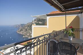 Estate4home - Villa Degli Dei