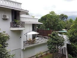 Villa Sierra Sky - Exquisite & Elegant 4 Bedroom Villa
