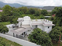 Villa Sierra Sky - Exquisite & Elegant 4 Bedroom Villa
