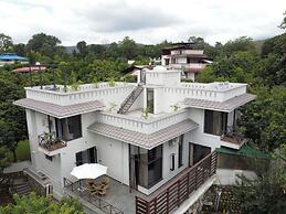 Villa Sierra Sky - Exquisite & Elegant 4 Bedroom Villa