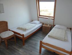 Lovely Holiday Home With Private Barbecue
