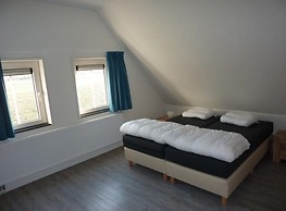 Lovely Holiday Home With Private Barbecue