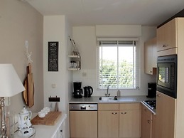Lovely Holiday Home With Private Barbecue