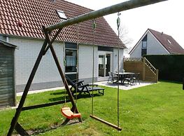 Lovely Holiday Home With Private Barbecue