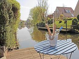 Lovely Holiday Home With Private Barbecue