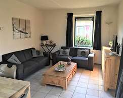 Lovely Holiday Home With Private Barbecue
