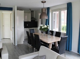Lovely Holiday Home With Private Barbecue