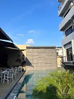 Karon Boutique