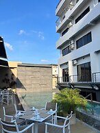 Karon Boutique