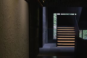 Yakamoz Erhai Hotel